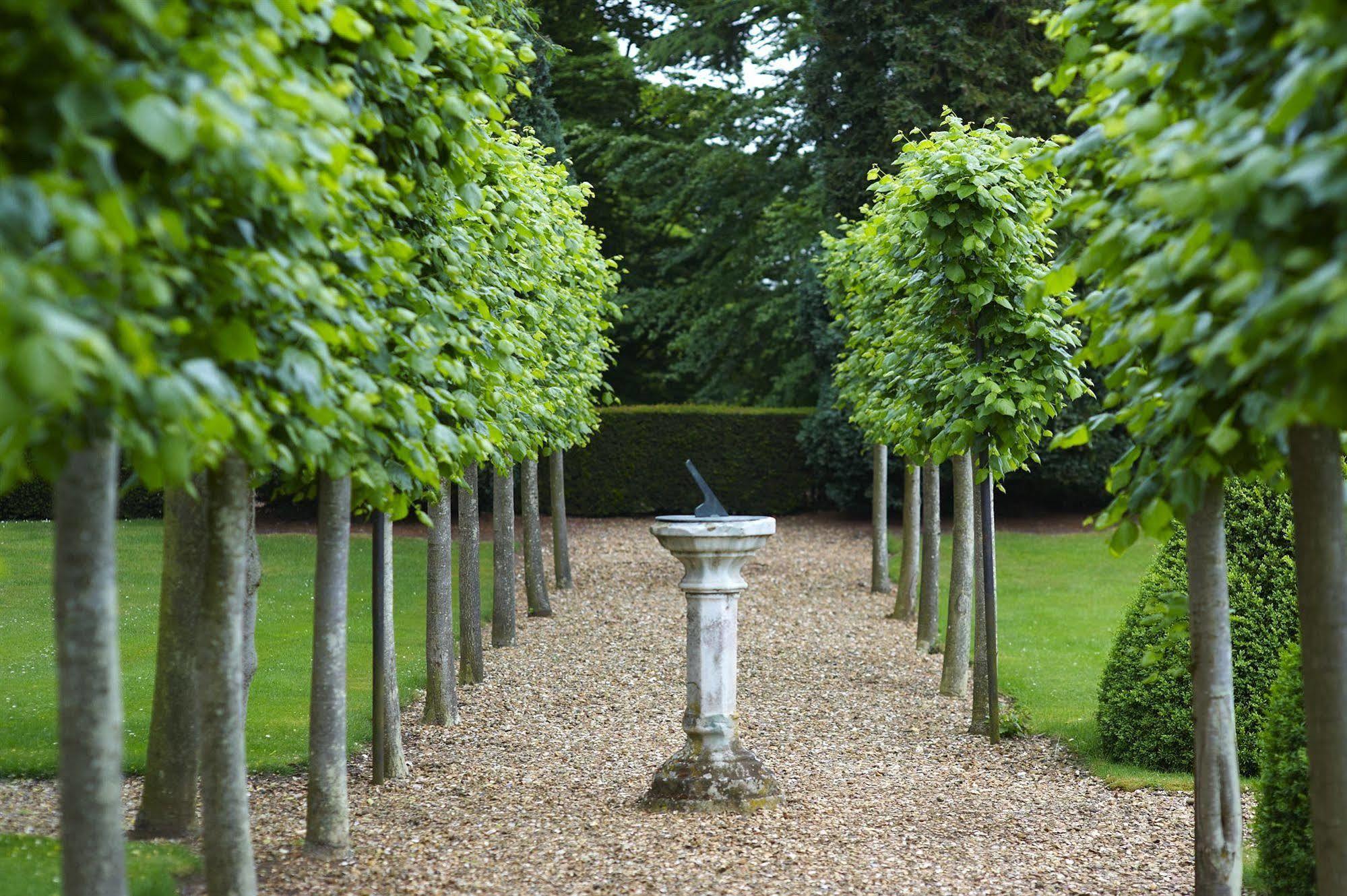 Chicheley Hall Exterior foto